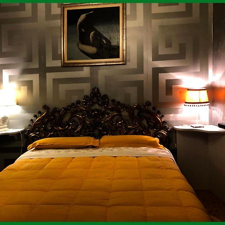 La Finestra sul Fiume Bed & Breakfast Fossombrone Exterior foto