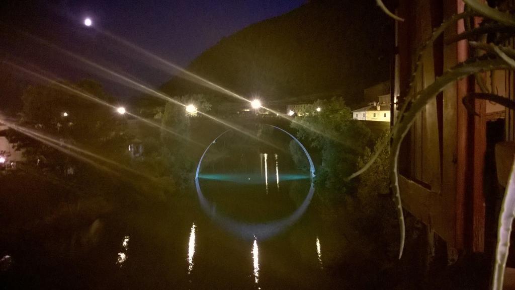 La Finestra sul Fiume Bed & Breakfast Fossombrone Exterior foto