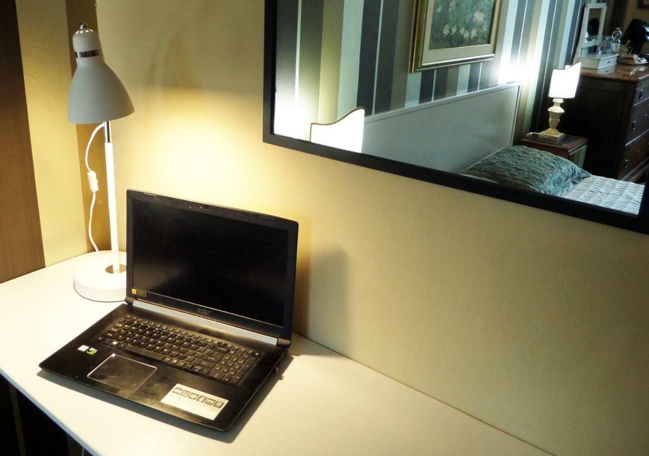 La Finestra sul Fiume Bed & Breakfast Fossombrone Exterior foto